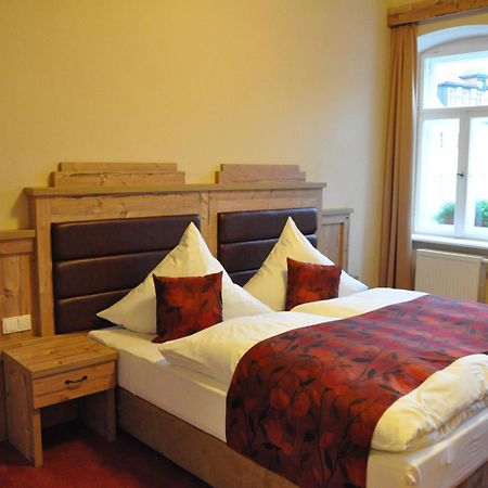 Hotel Goldner Loewe 스톨펜 외부 사진